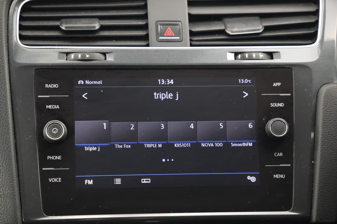 2018 Volkswagen Golf 110 Tsi Trendline, Automatic, 73644 km, Infotainment System