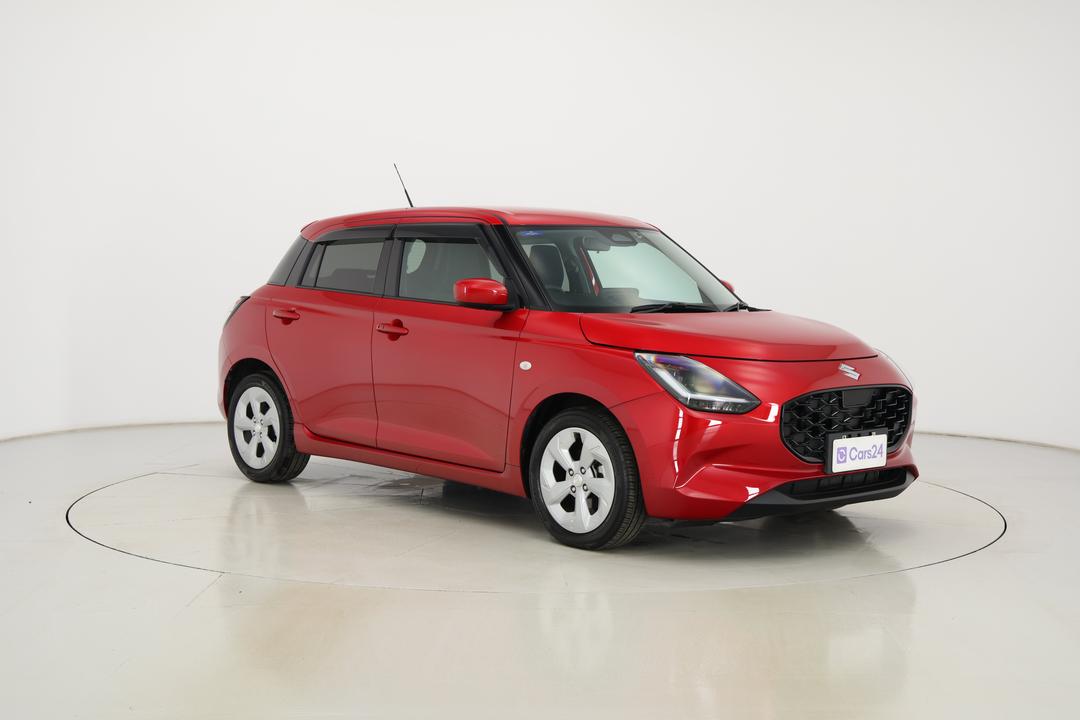 2024 Suzuki Swift Hybrid Plus, Automatic, 11431 km, Right Front Diagonal (45- Degree) View