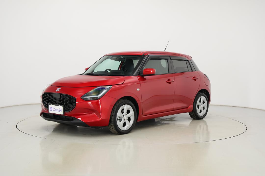 2024 Suzuki Swift Hybrid Plus, Automatic, 11431 km, Left Front Diagonal (45- Degree) View