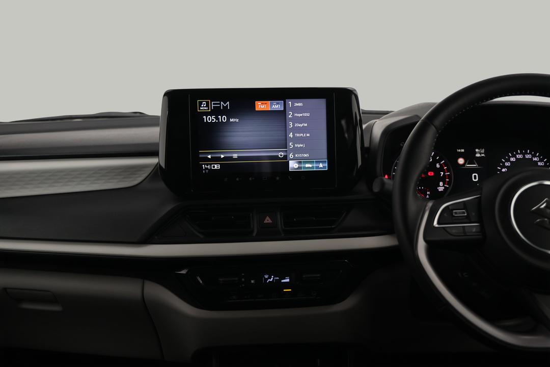 2024 Suzuki Swift Hybrid Plus, Automatic, 11431 km, Center Console