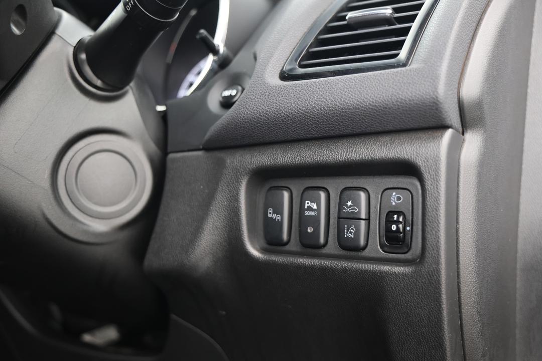 2023 Mitsubishi ASX Ls (2WD), Automatic, 35072 km, Utility Switches/Buttons