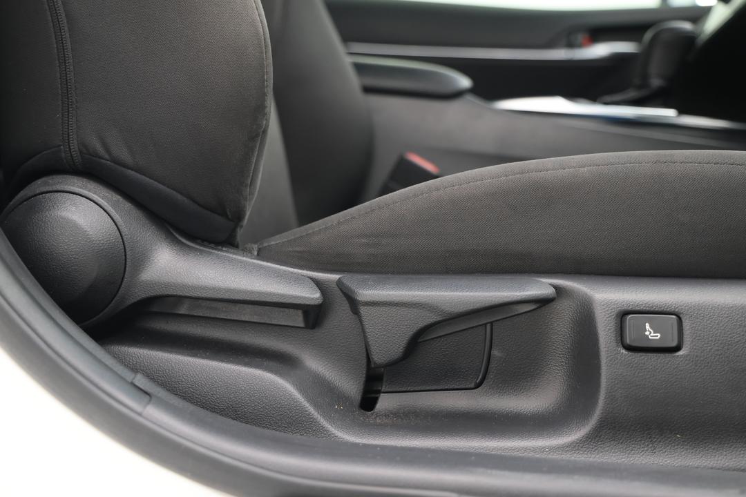 2019 Toyota Camry Ascent, Automatic, 88579 km, Drivers Side Adjustment Panel