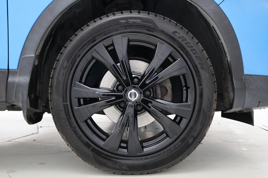 2017 Nissan Qashqai St-l, Automatic, 136466 km, Right Front Wheel