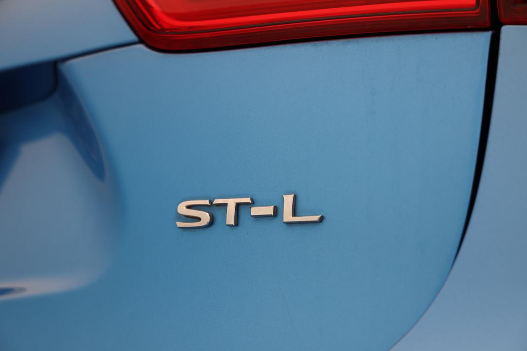 2017 Nissan Qashqai St-l, Automatic, 136466 km, Badge (Boot Right Side)
