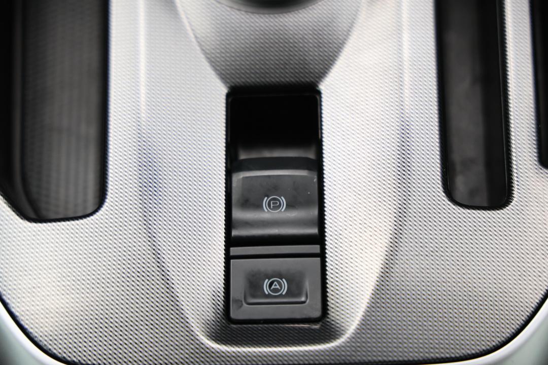 2022 GWM Haval Jolion Ultra, Automatic, 58323 km, Center Console