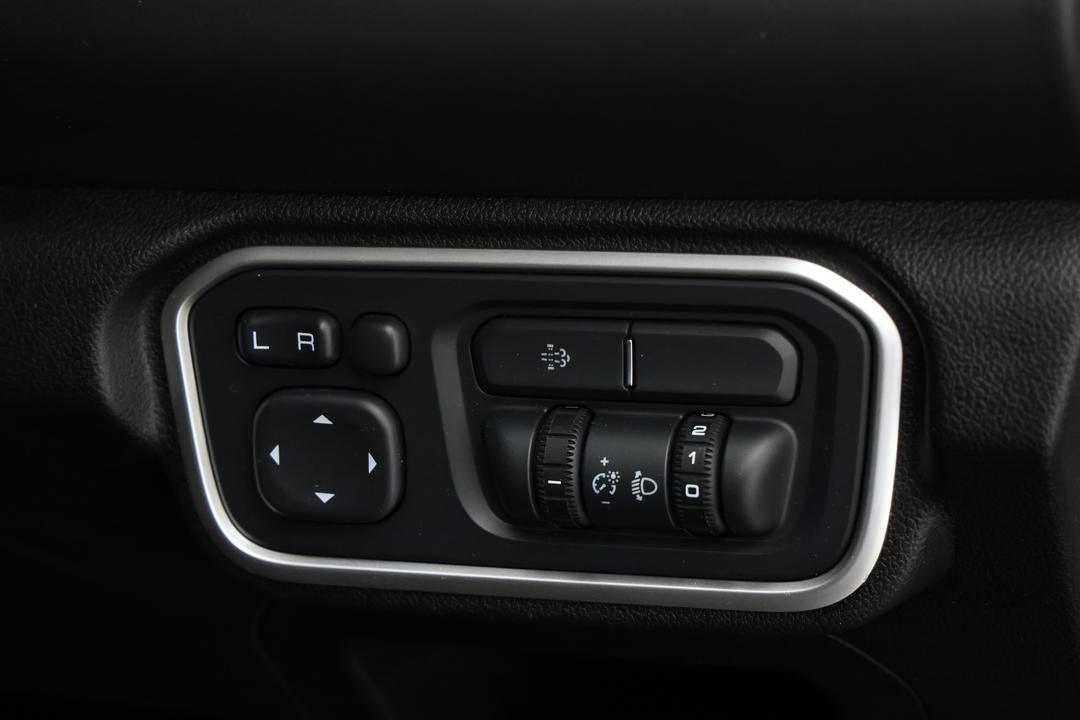 2021 GWM Ute Cannon (4x4), Automatic, 91152 km, Utility Switches/Buttons