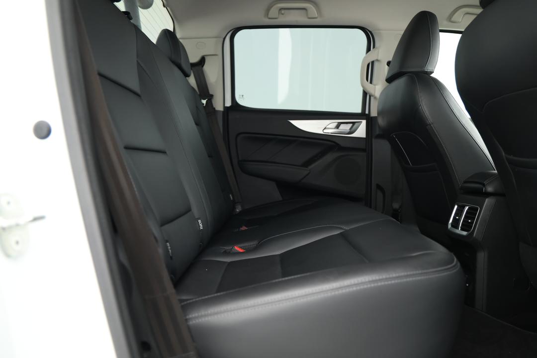 2021 GWM Ute Cannon (4x4), Automatic, 91152 km, Right Side Rear Door Cabin View