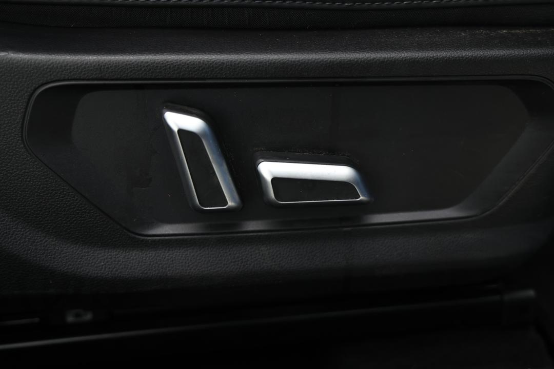 2022 GWM Haval Jolion Ultra, Automatic, 32959 km, Drivers Side Adjustment Panel