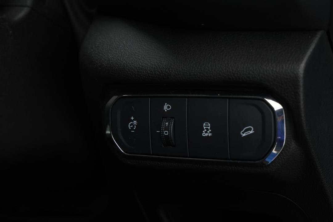 2022 GWM Haval Jolion Ultra, Automatic, 32959 km, Utility Switches/Buttons