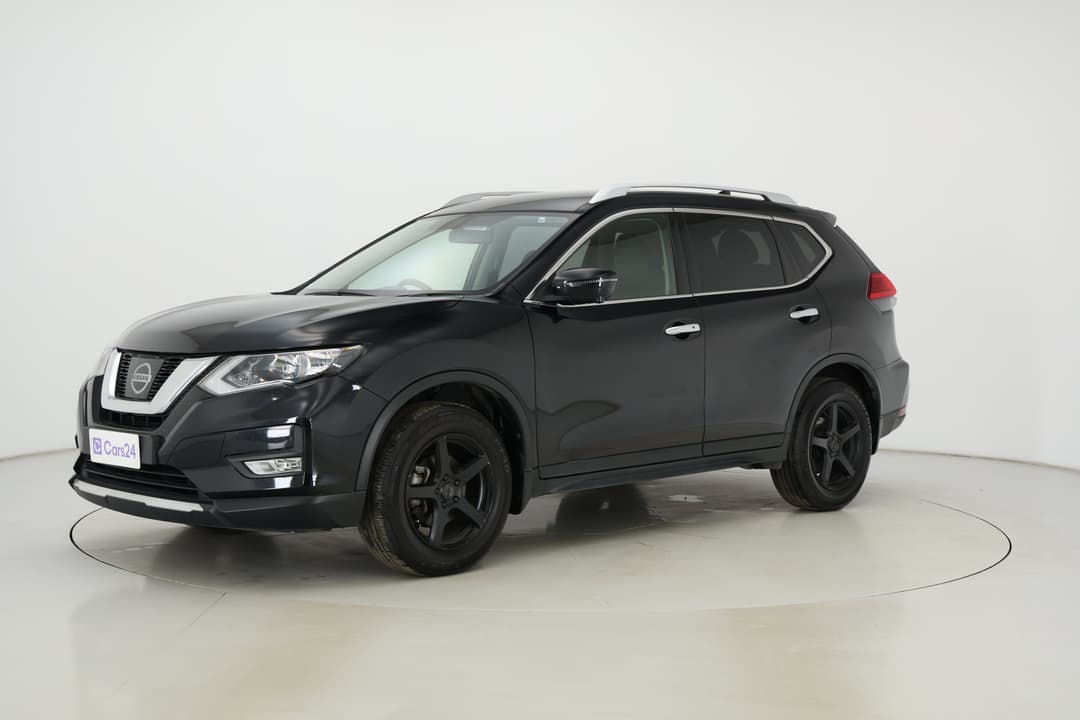 2017 Nissan X-trail St-l (FWD), Automatic, 109609 km, Left Front Diagonal (45- Degree) View