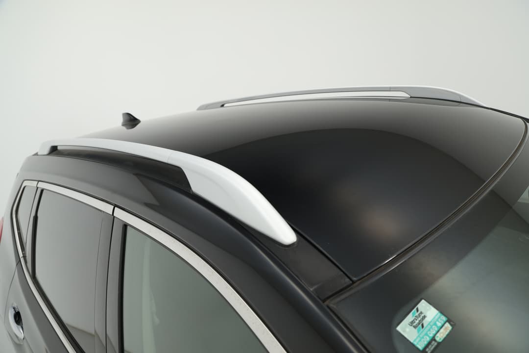 2017 Nissan X-trail St-l (FWD), Automatic, 109609 km, Roof/Sunroof View
