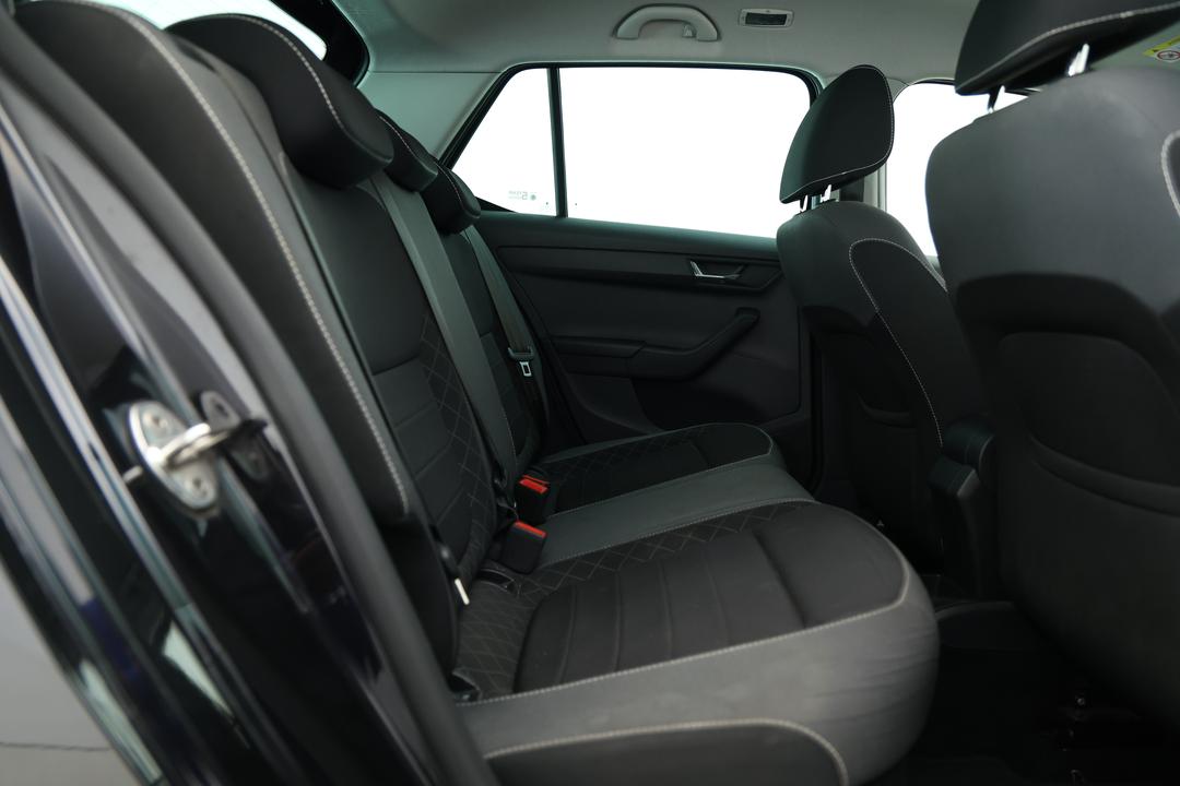 2019 SKODA Fabia 81 Tsi, Automatic, 66379 km, Right Side Rear Door Cabin View