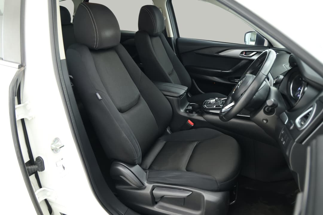 2019 Mazda CX-9 Sport (FWD), Automatic, 92325 km, Right Side Front Door Cabin View