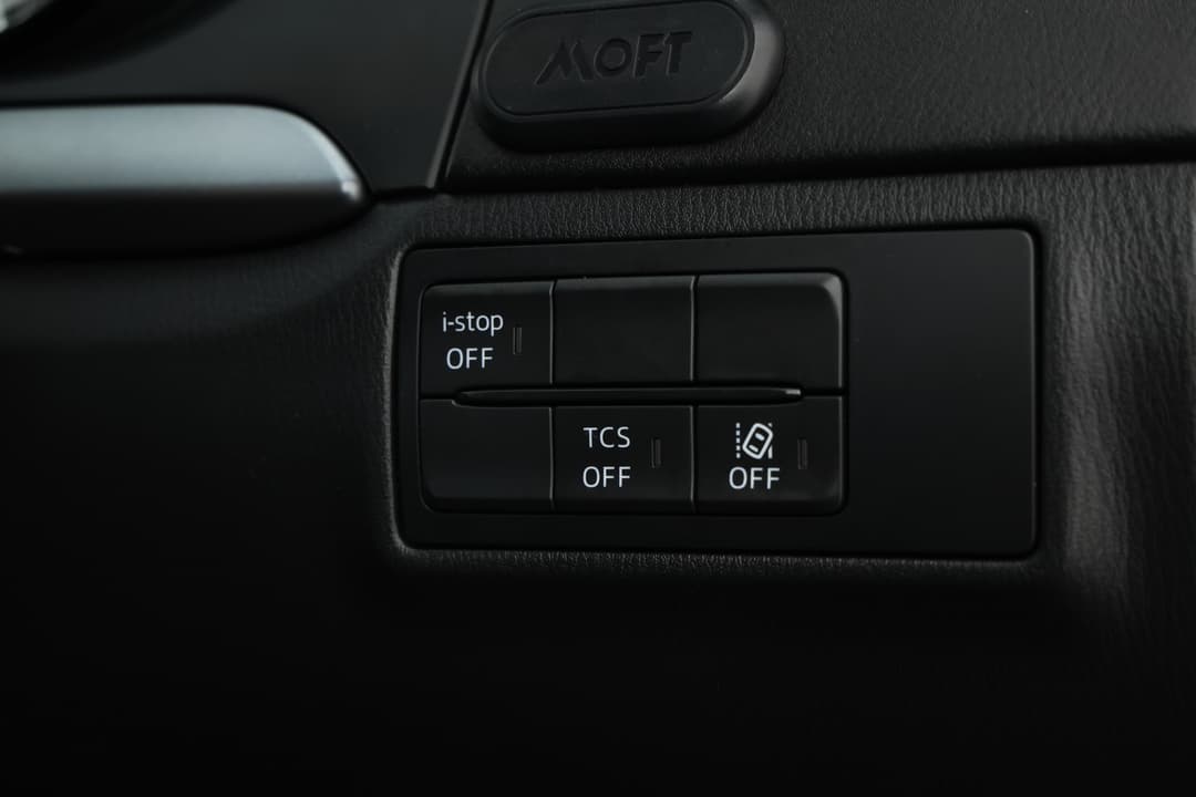2019 Mazda CX-9 Sport (FWD), Automatic, 92325 km, Utility Switches/Buttons