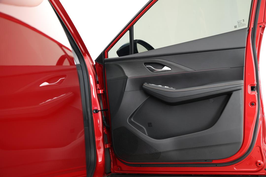2025 Chery C5 Ultimate, Automatic, 4412 km, Speaker View