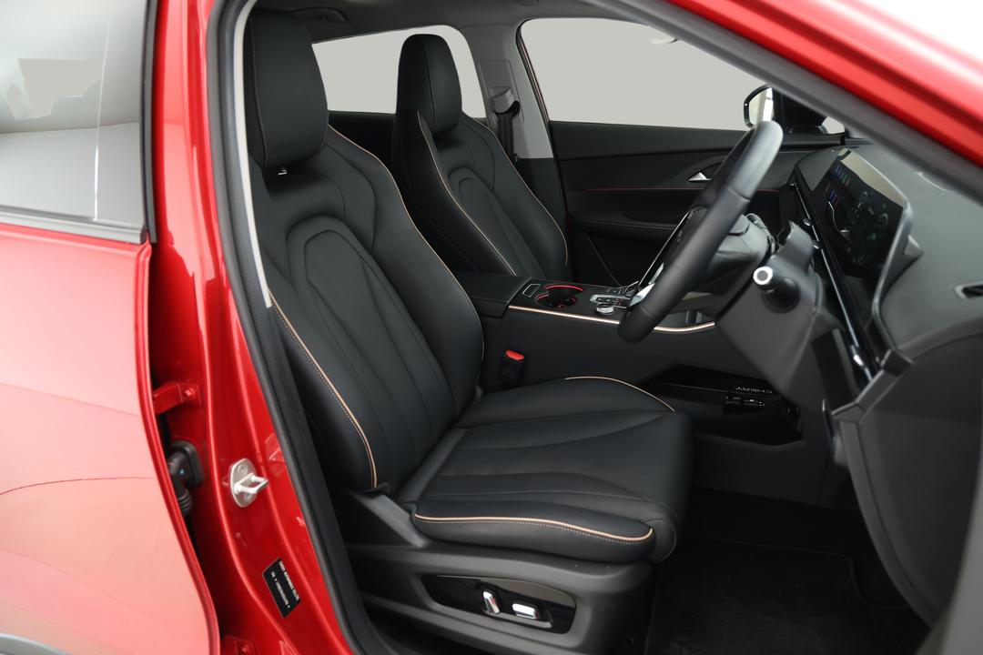 2025 Chery C5 Ultimate, Automatic, 4412 km, Right Side Front Door Cabin View