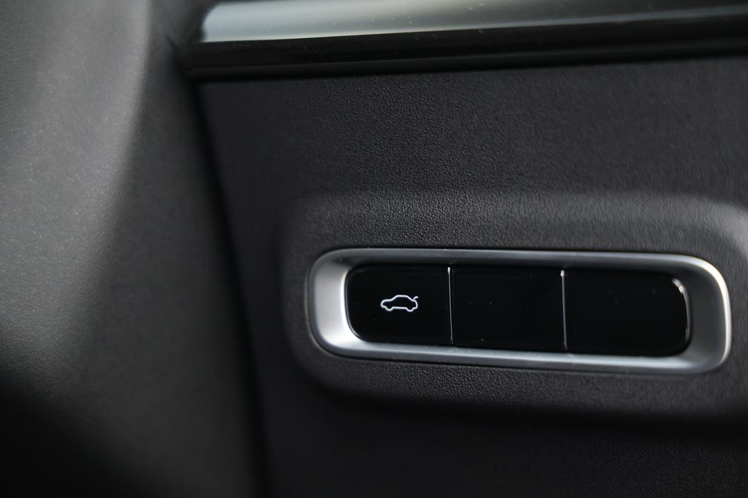 2025 Chery C5 Ultimate, Automatic, 4412 km, Utility Switches/Buttons