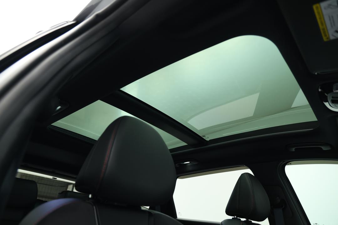 2025 Hyundai Tucson Premium N Line Hybrid (AWD), Automatic, 32535 km, Interior Sunroof/Moonroof