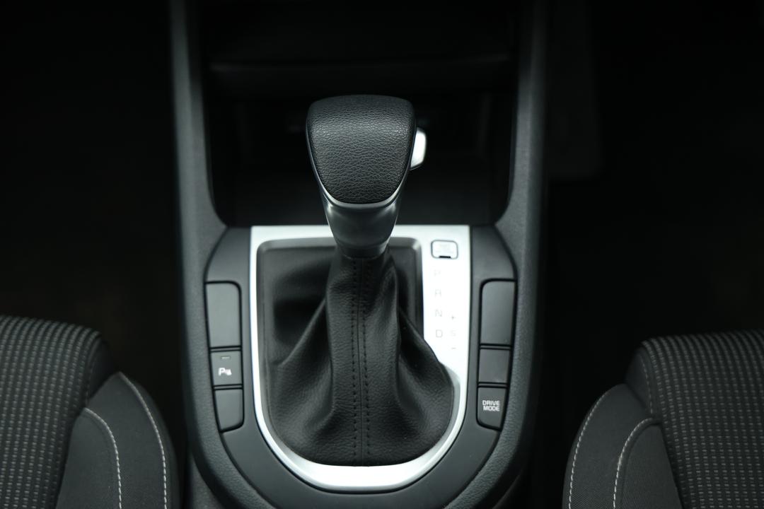 2020 Kia Cerato S, Automatic, 47333 km, Gear Lever 