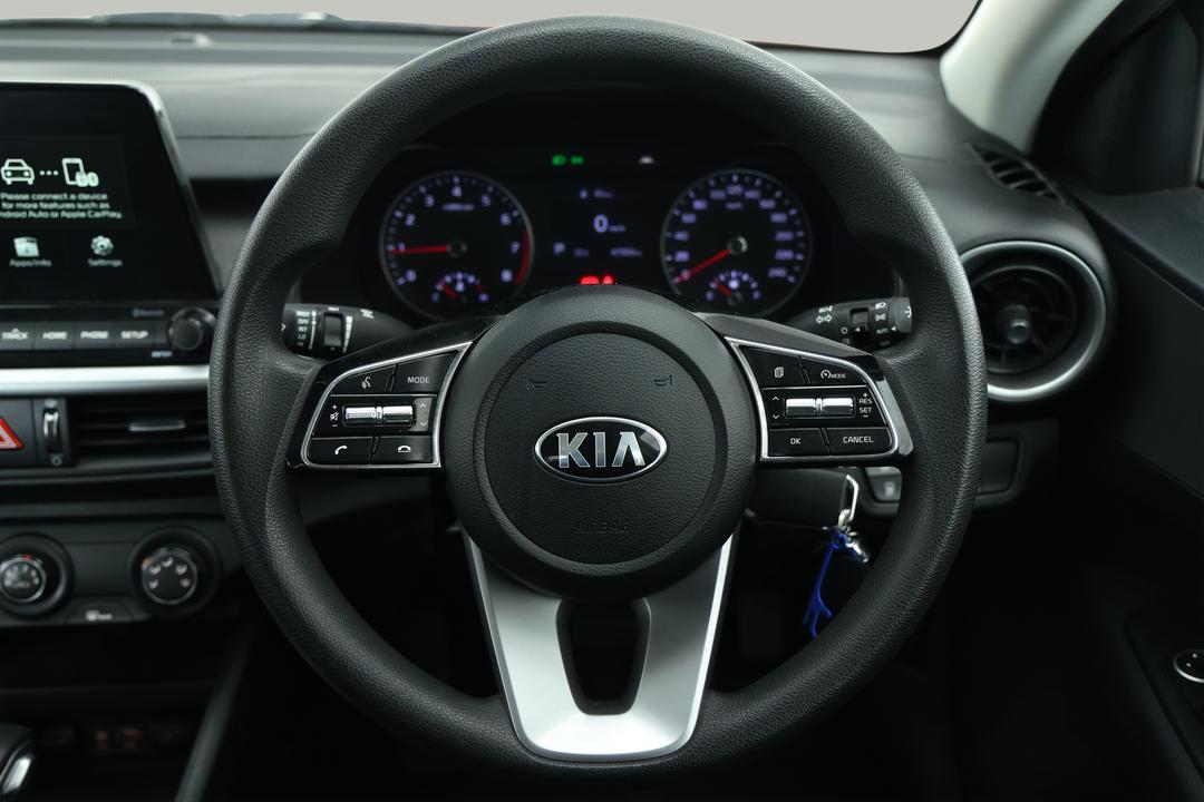 2020 Kia Cerato S, Automatic, 47333 km, Steering Wheel Close-up