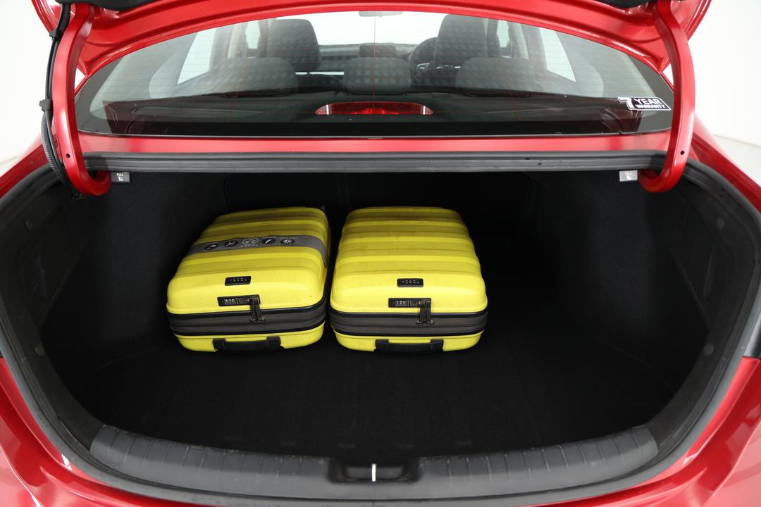 2020 Kia Cerato S, Automatic, 47333 km, Boot Inside View with Luggage