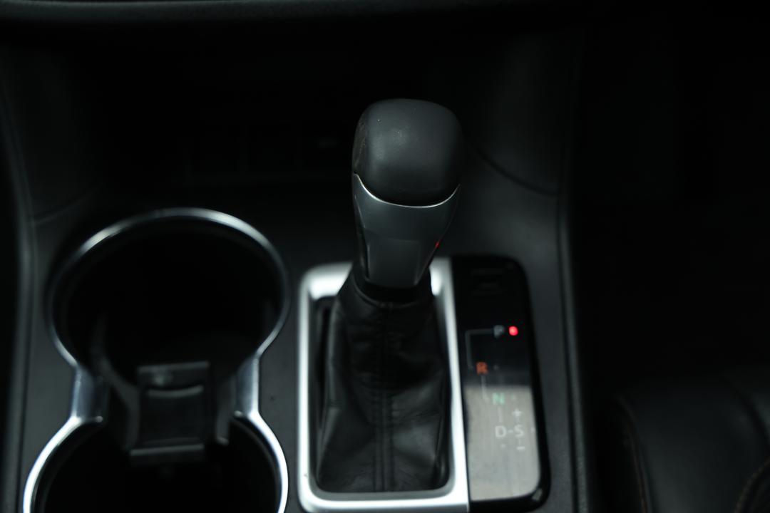 2019 Toyota Kluger Gxl (4x2), Automatic, 102575 km, Gear Lever 