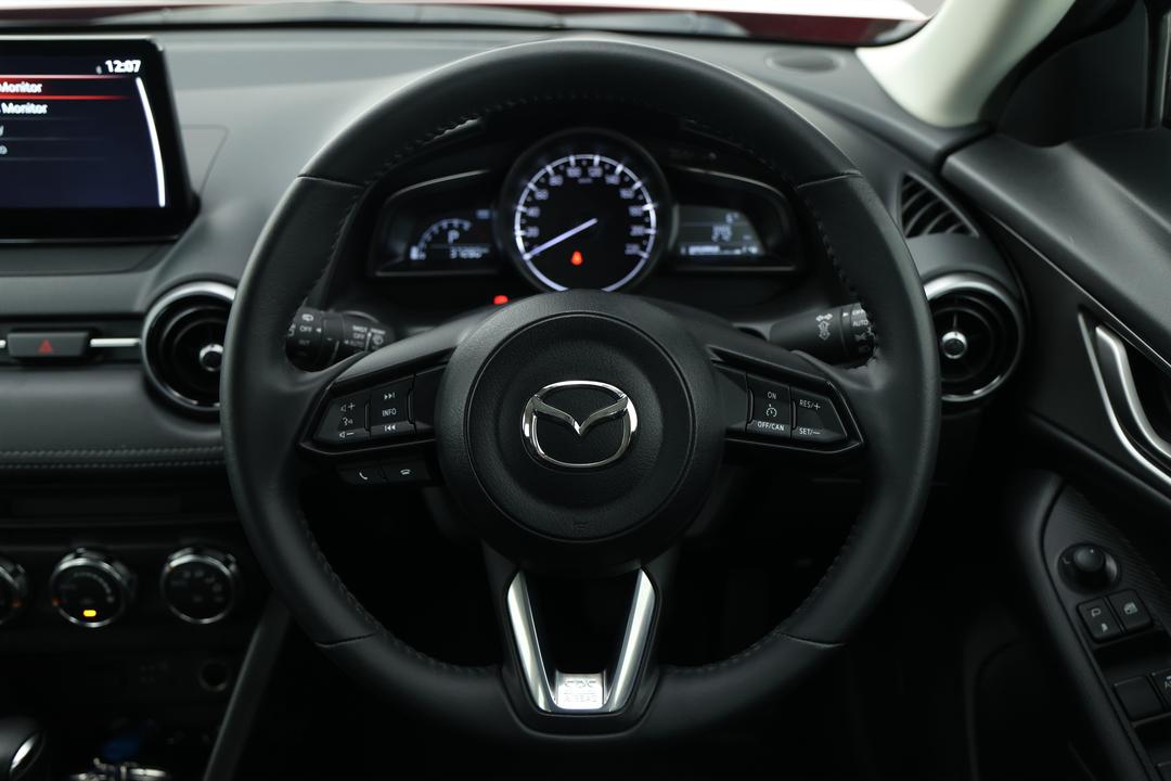 2022 Mazda CX-3 Maxx Sport (FWD), Automatic, 37280 km, Steering Wheel Close-up
