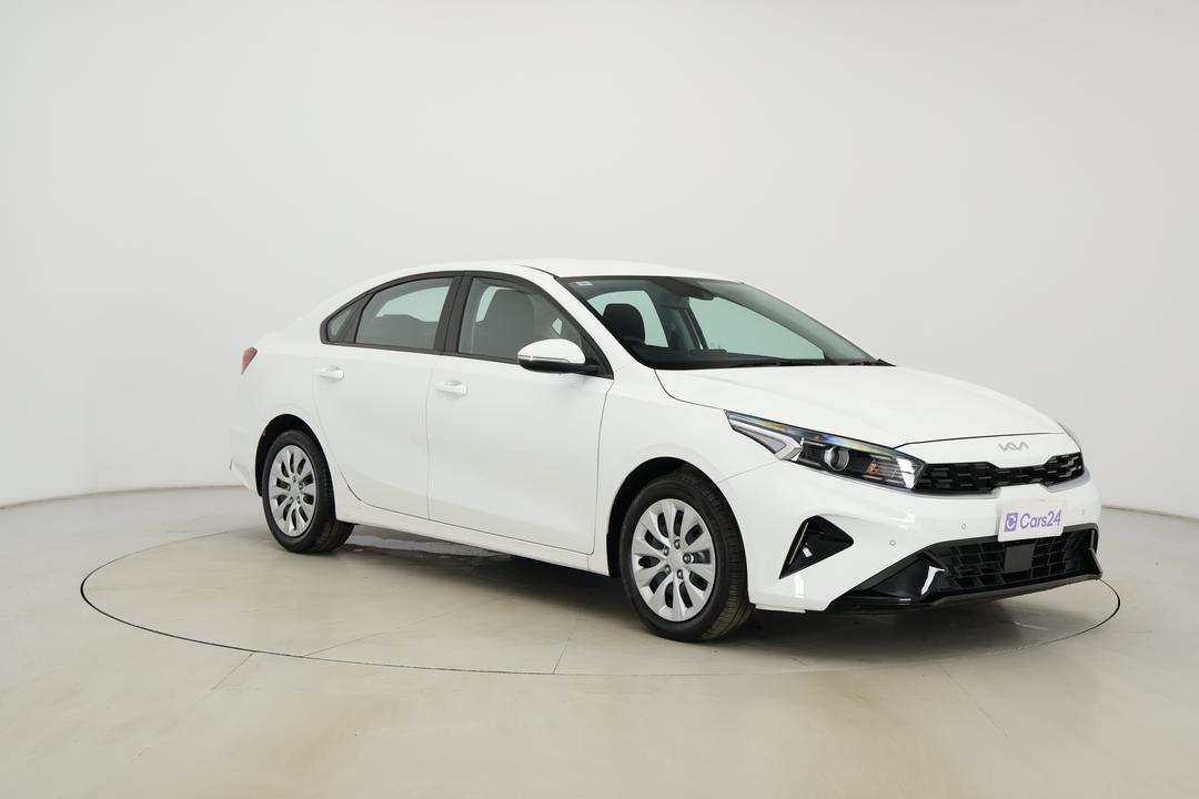 2024 Kia Cerato S Safety Pack, Automatic, 44943 km, Right Front Diagonal (45- Degree) View