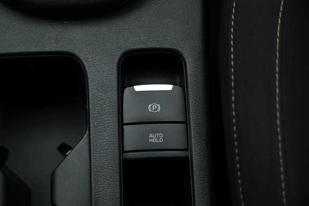 2024 Kia Cerato S Safety Pack, Automatic, 44943 km, Handbrake