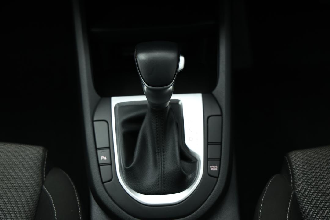 2024 Kia Cerato S Safety Pack, Automatic, 44943 km, Gear Lever 