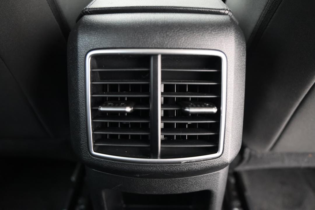 2023 Kia Sportage S (FWD), Automatic, 34290 km, Rear A/C Vent