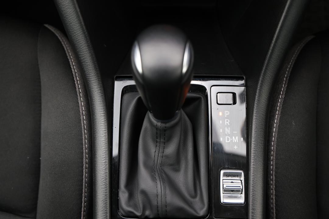 2025 Mazda CX-3 G20 Pure, Automatic, 24763 km, Gear Lever 