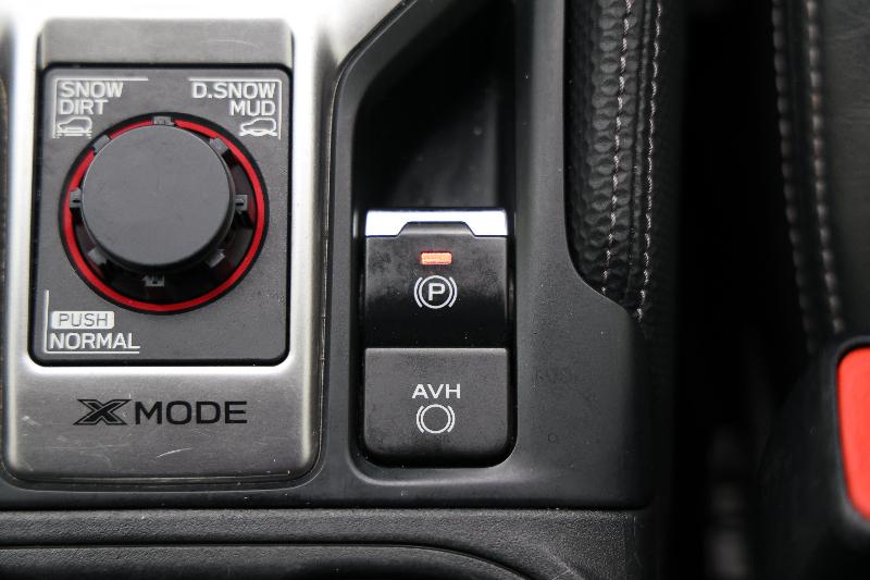 2020 Subaru Forester 2.5i-s (AWD), Automatic, 135448 km, Handbrake