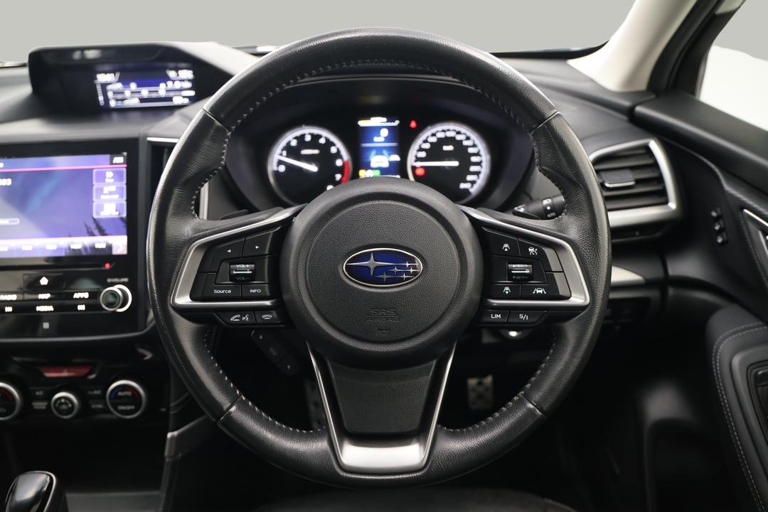 2020 Subaru Forester 2.5i-s (AWD), Automatic, 135448 km, Steering Wheel Close-up