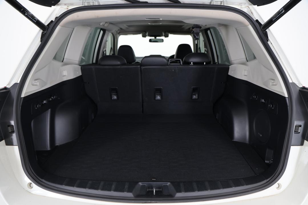 2020 Subaru Forester 2.5i-s (AWD), Automatic, 135448 km, Boot Inside View