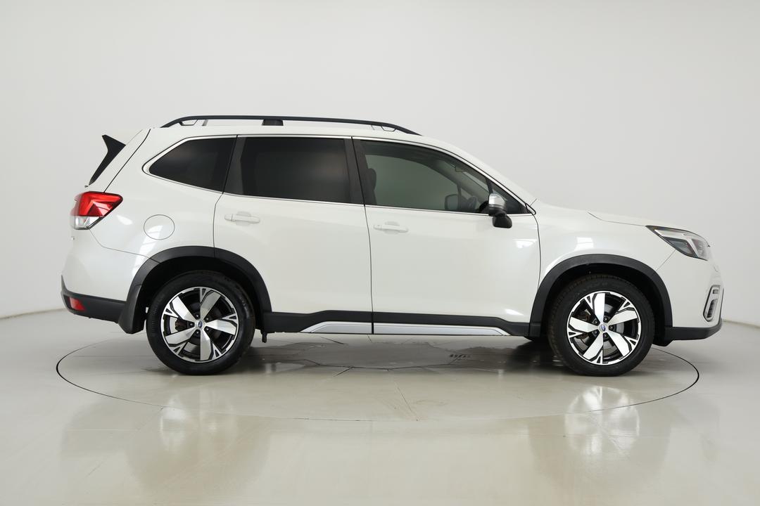 2020 Subaru Forester 2.5i-s (AWD), Automatic, 135448 km, Right Side View