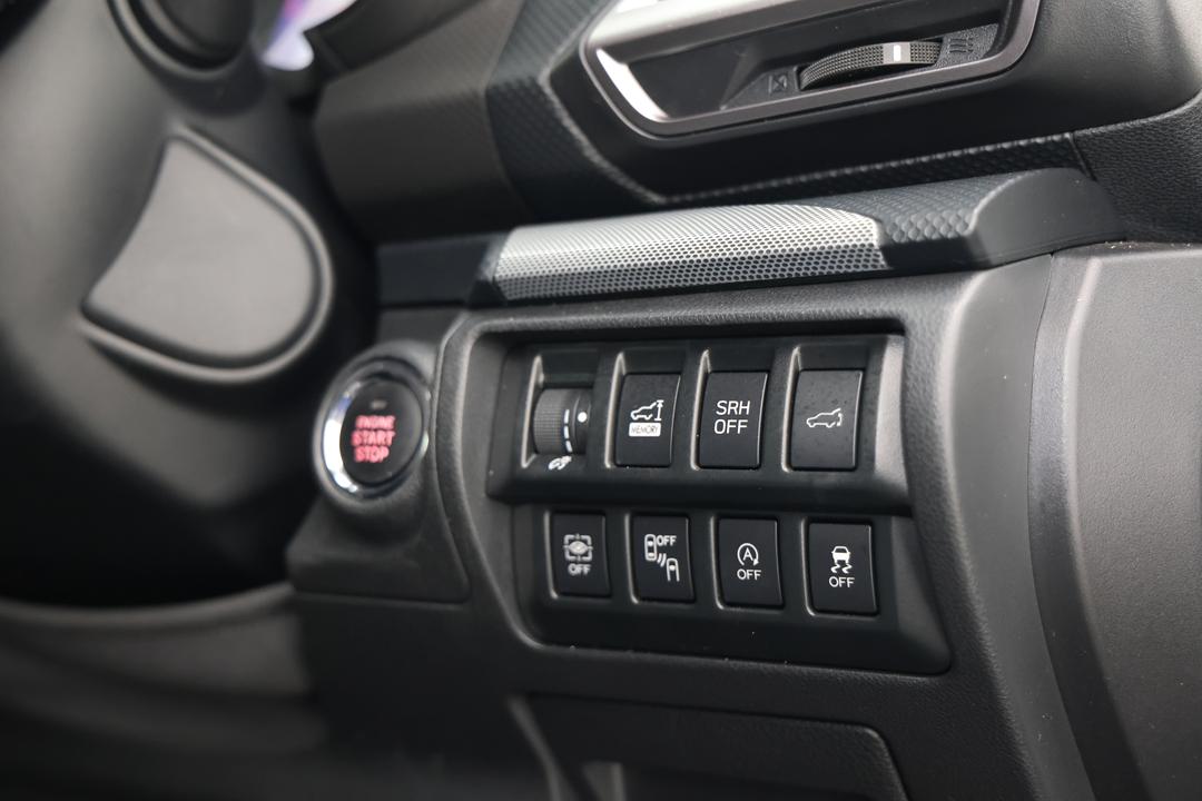 2020 Subaru Forester 2.5i-s (AWD), Automatic, 135448 km, Utility Switches/Buttons