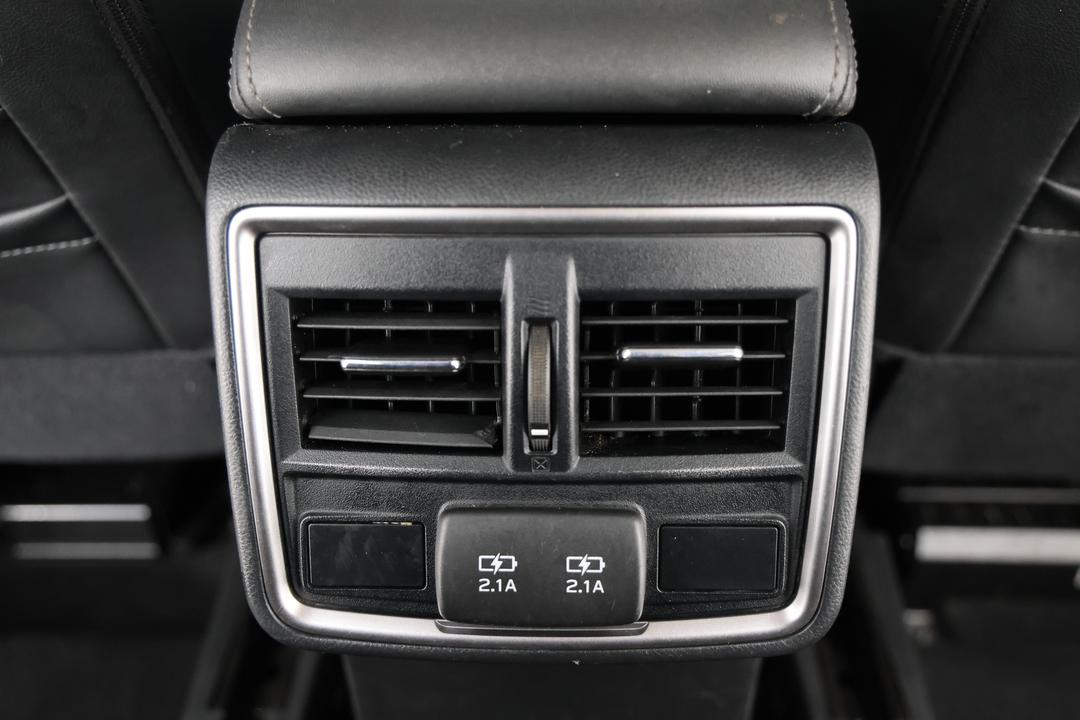 2020 Subaru Forester 2.5i-s (AWD), Automatic, 135448 km, Rear A/C Vent