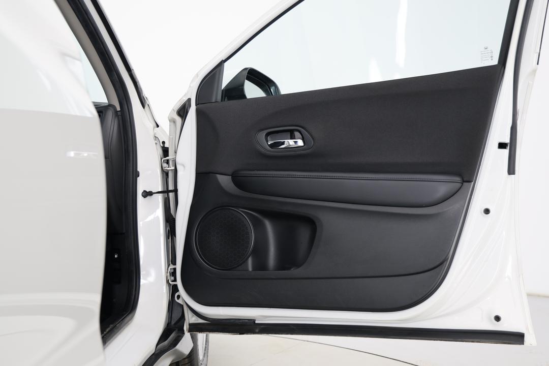 2019 Honda HR-V Vti, Automatic, 116839 km, Speaker View