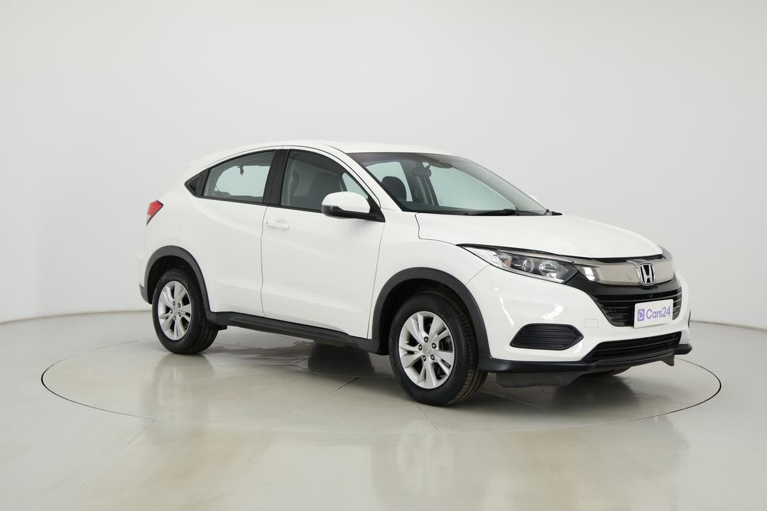 2019 Honda HR-V Vti, Automatic, 116839 km, Right Front Diagonal (45- Degree) View
