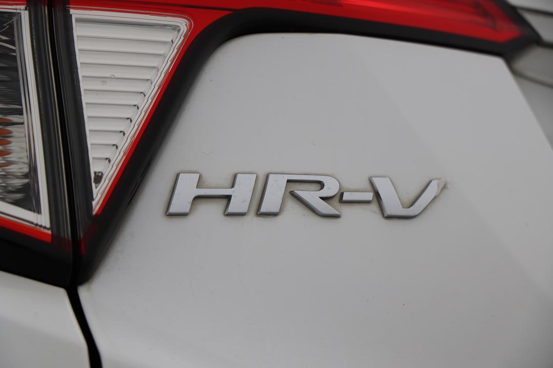 2019 Honda HR-V Vti, Automatic, 116839 km, Badge (Boot Left Side)