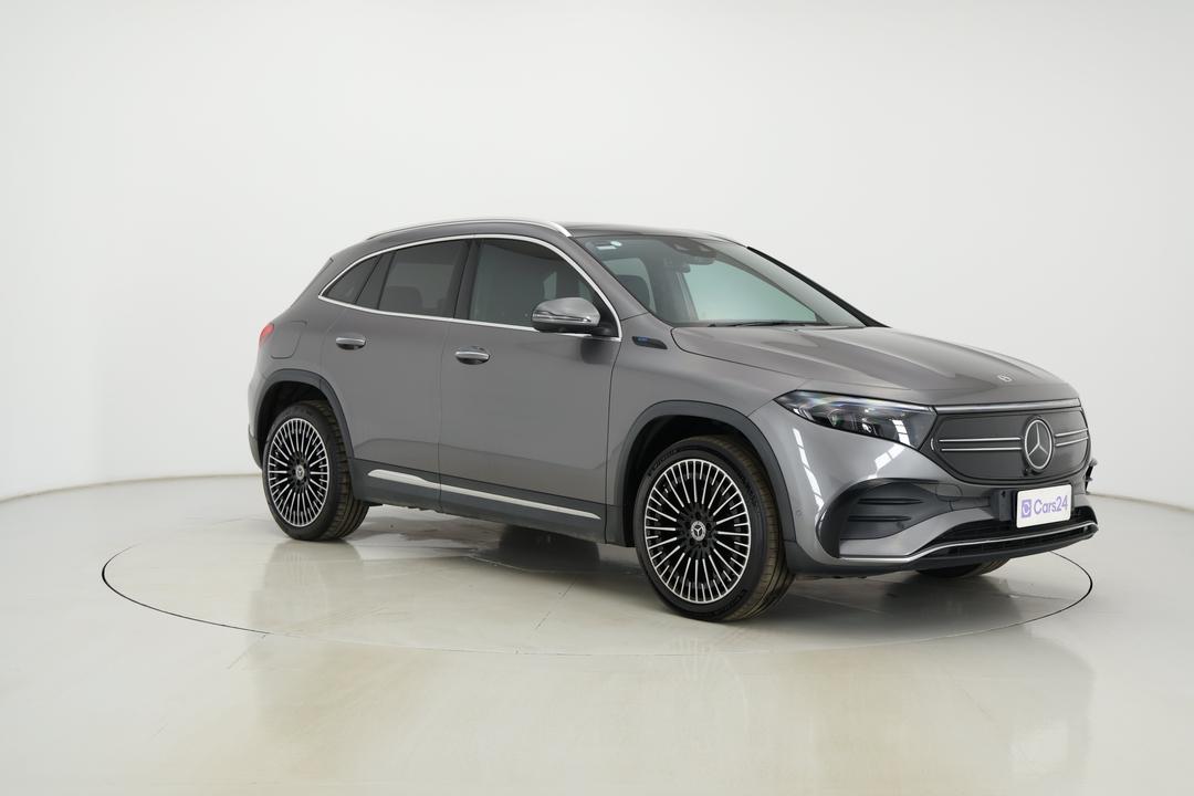 2022 Mercedes-benz Eqa 250, Automatic, 71587 km, Right Front Diagonal (45- Degree) View