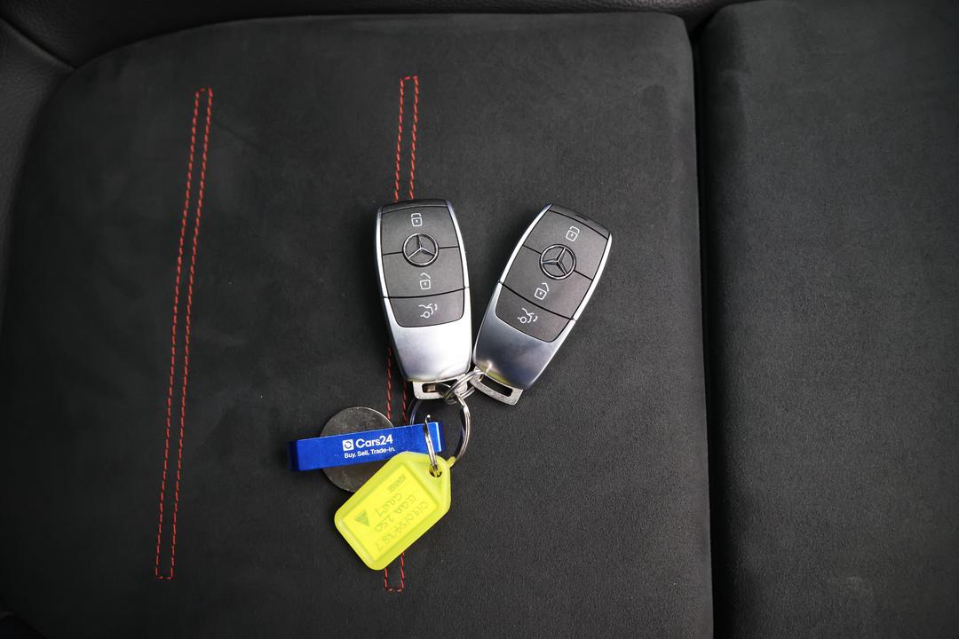 2022 Mercedes-benz Eqa 250, Automatic, 71587 km, Key Close-up