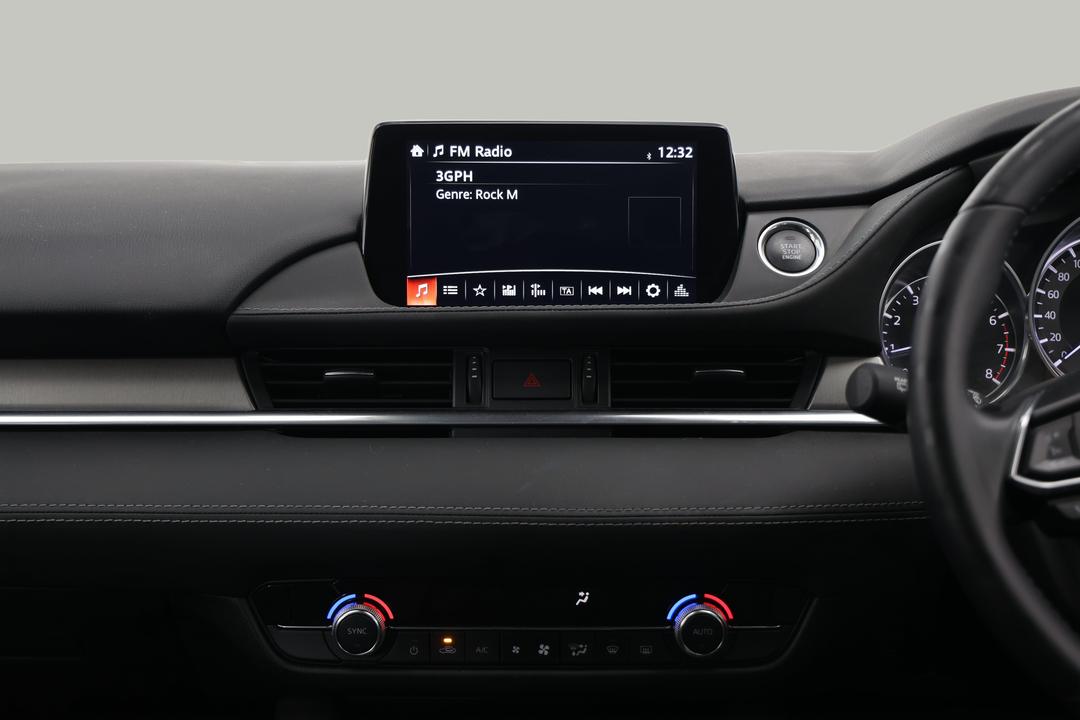 2019 Mazda 6 Touring, Automatic, 94947 km, Center Console