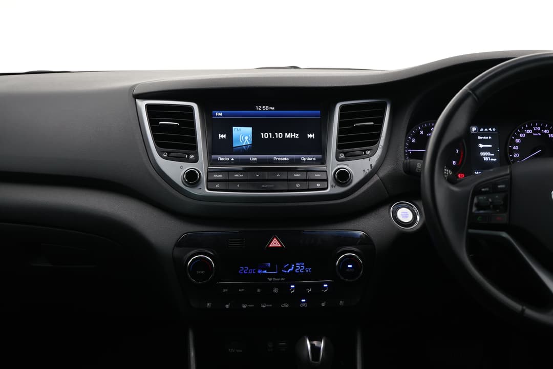 2015 Hyundai Tucson Highlander (AWD), Automatic, 144940 km, Handbrake