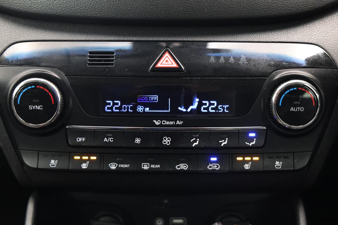 2015 Hyundai Tucson Highlander (AWD), Automatic, 144940 km, Infotainment System