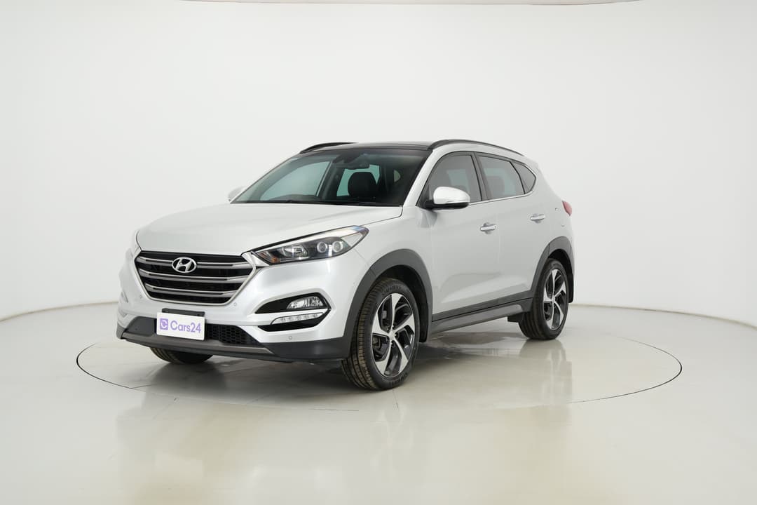2015 Hyundai Tucson Highlander (AWD), Automatic, 144940 km, Left Front Diagonal (45- Degree) View