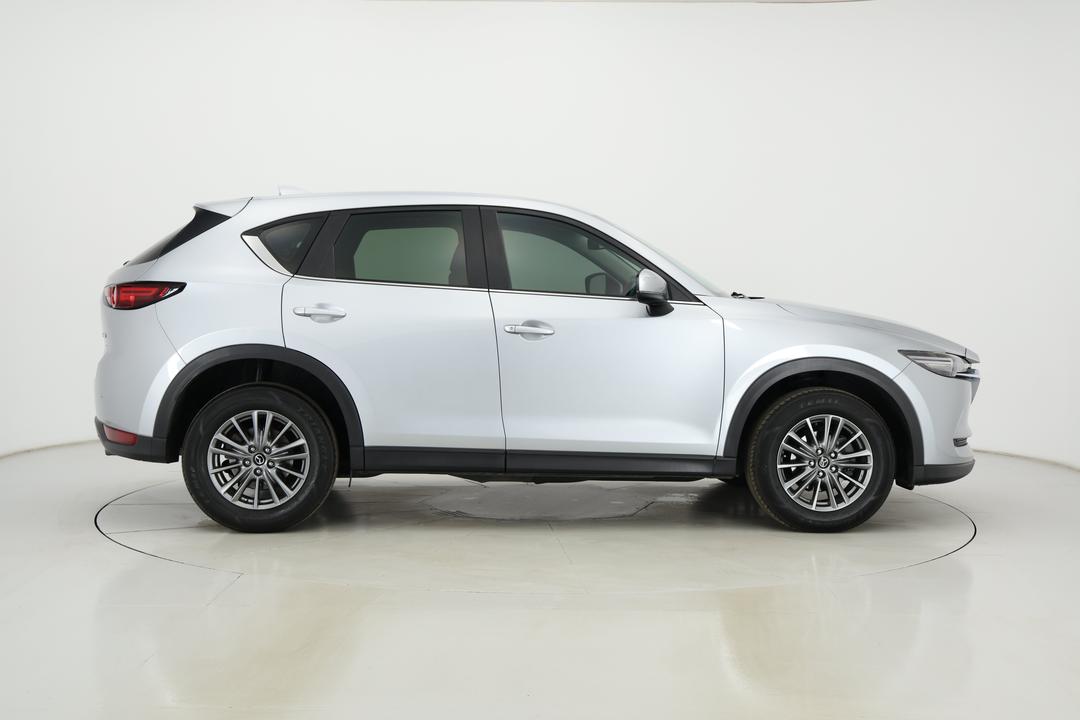 2018 Mazda CX-5 Maxx Sport (4x4), Automatic, 147700 km, Right Side View