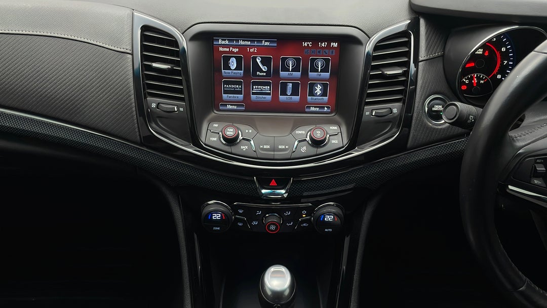 2016 Holden Commodore Sv6, Automatic, 102855 km, Center Console