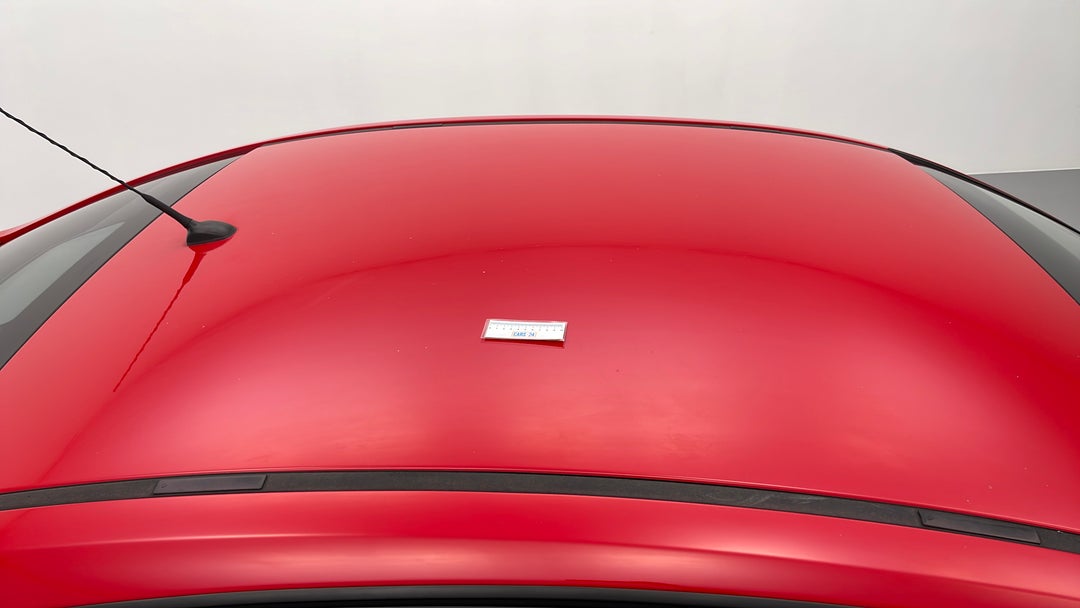 2016 Holden Commodore Sv6, Automatic, 102855 km, Roof Chip